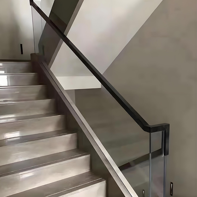 Stainless Steel Handrail Vertical Balustrade Spiral Staircase Railing Custom Length Free Samples