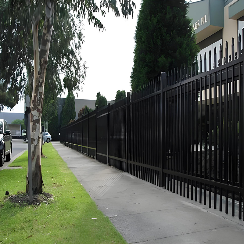 Fence‌: What Makes the Best Pool Barrier