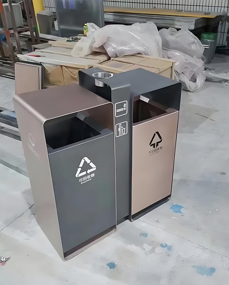 Outdoor Trash Can 8 Smart Ideas for Easy Handlin
