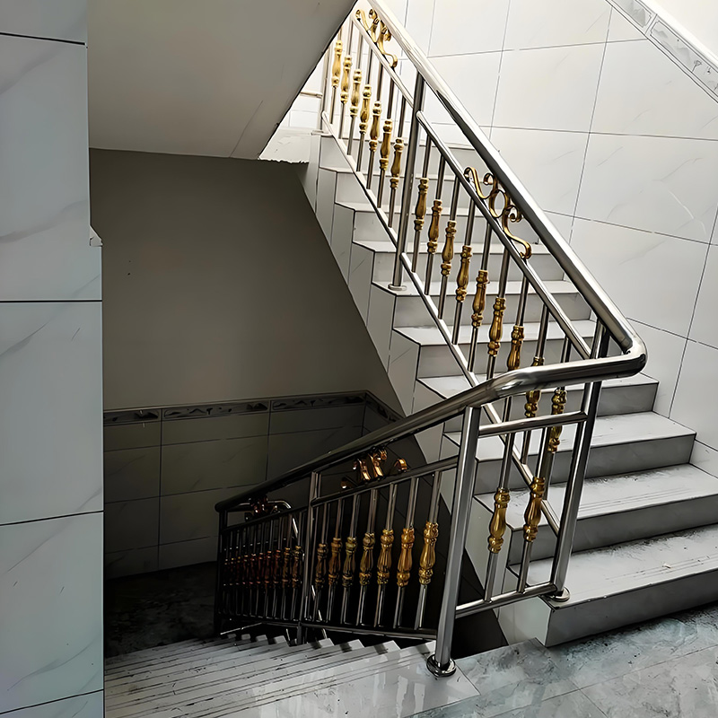 Why Stainless Steel Dominates Modern Staircase Handrail Systems